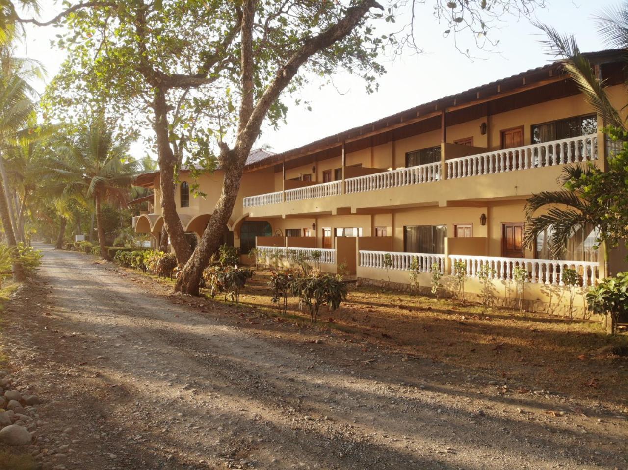 Hotel Delfin Playa Bejuco Esterillos Este Exterior foto